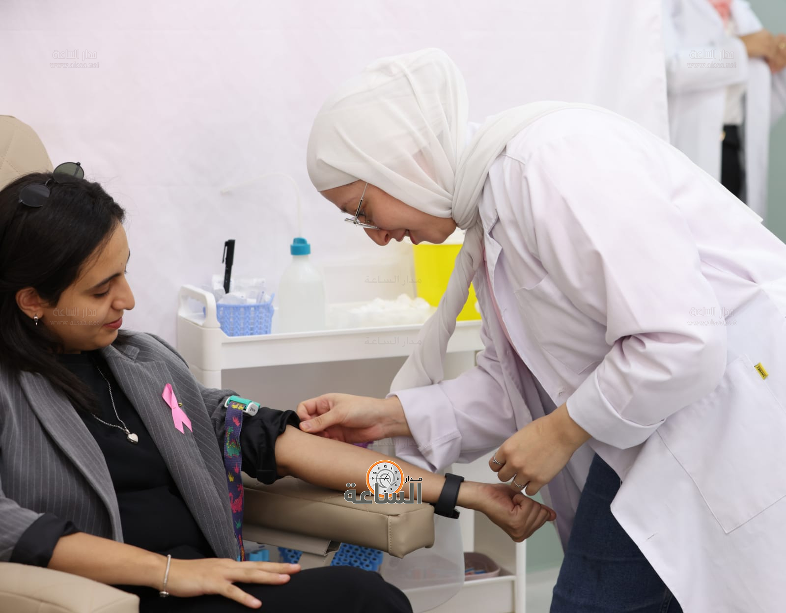 Madar Al-Saa Images 0.1432086546684359