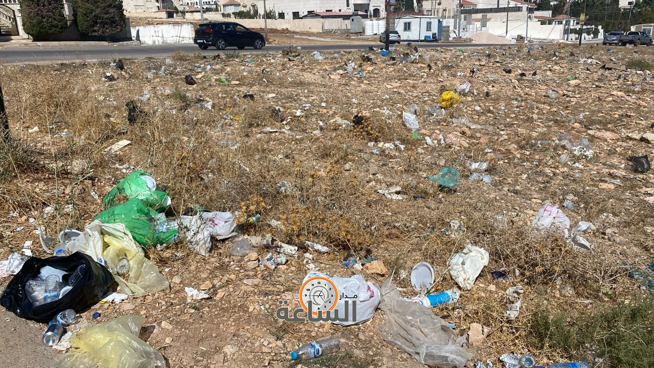 Madar Al-Saa Images 0.35405590341592263