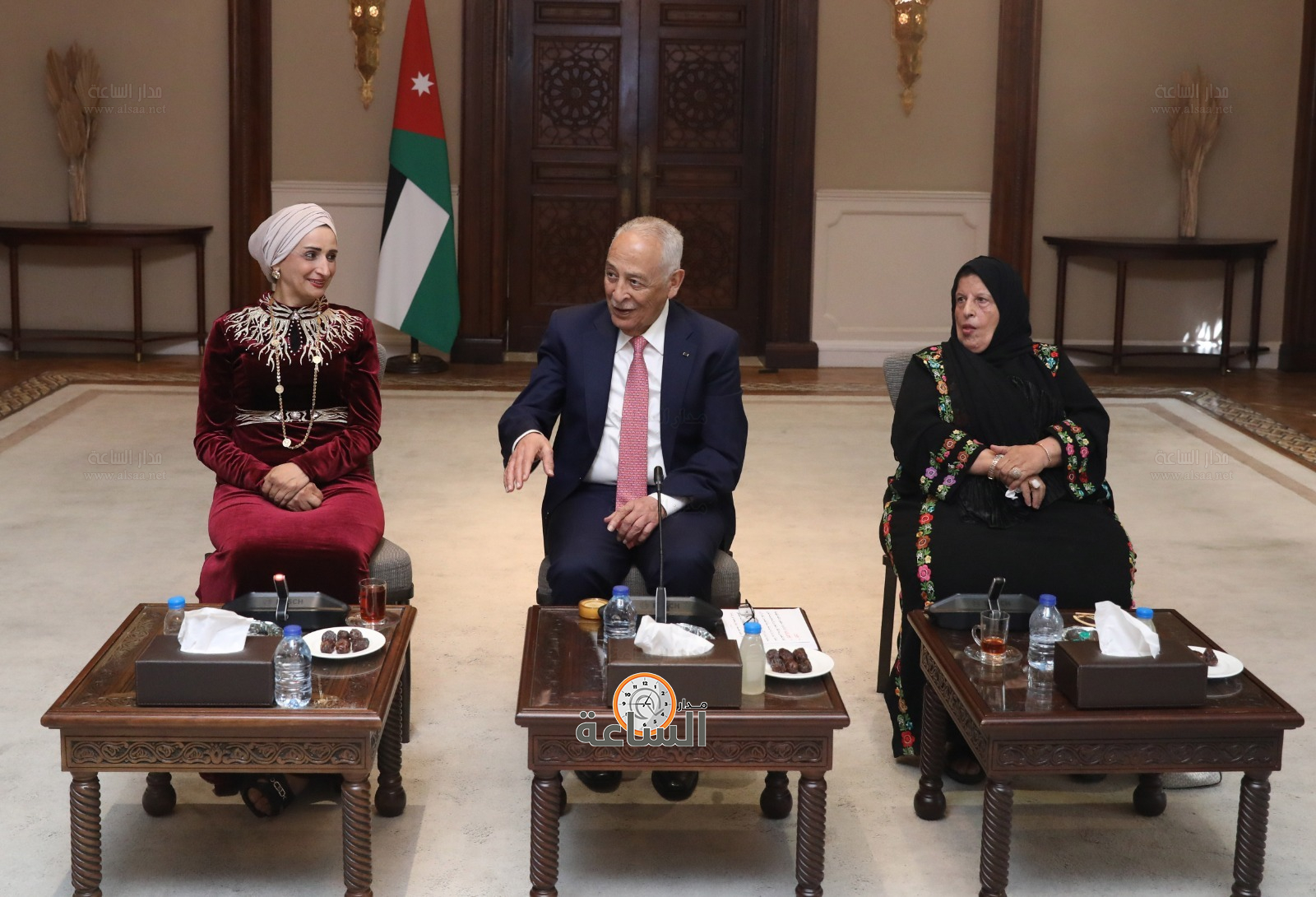 Madar Al-Saa Images 0.4791512646634747