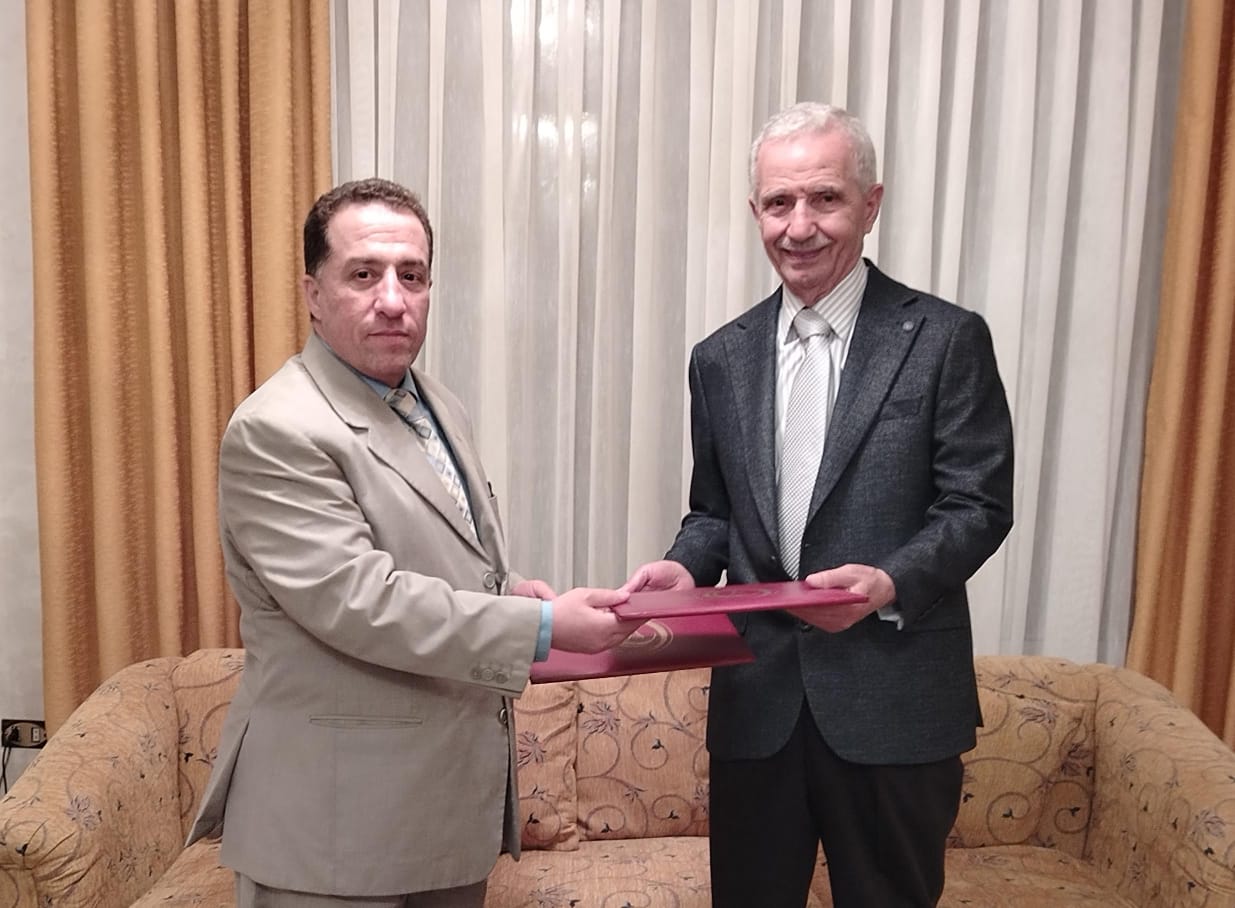 Madar Al-Saa Images 0.6378788048379408