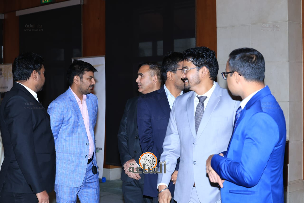 Madar Al-Saa Images 0.015436182079059502