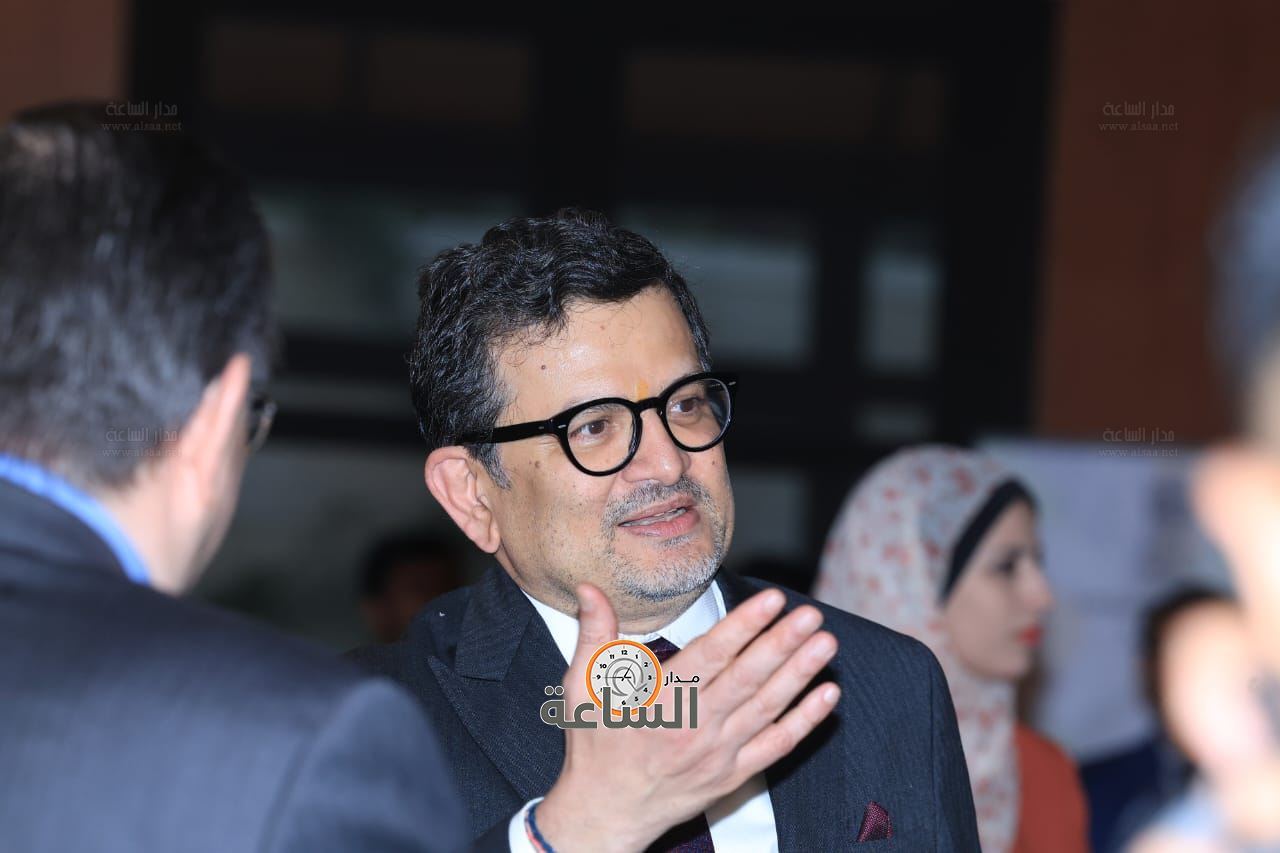 Madar Al-Saa Images 0.9179878942132428