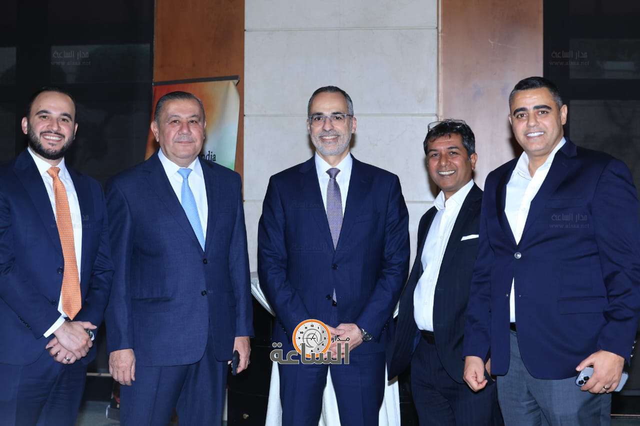 Madar Al-Saa Images 0.030394985946682773