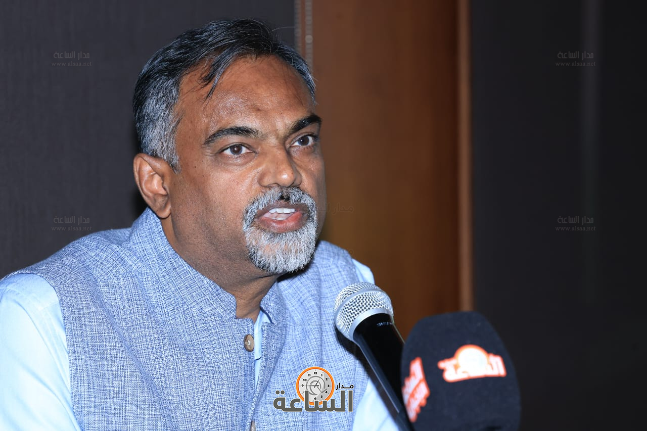 Madar Al-Saa Images 0.404981126696507