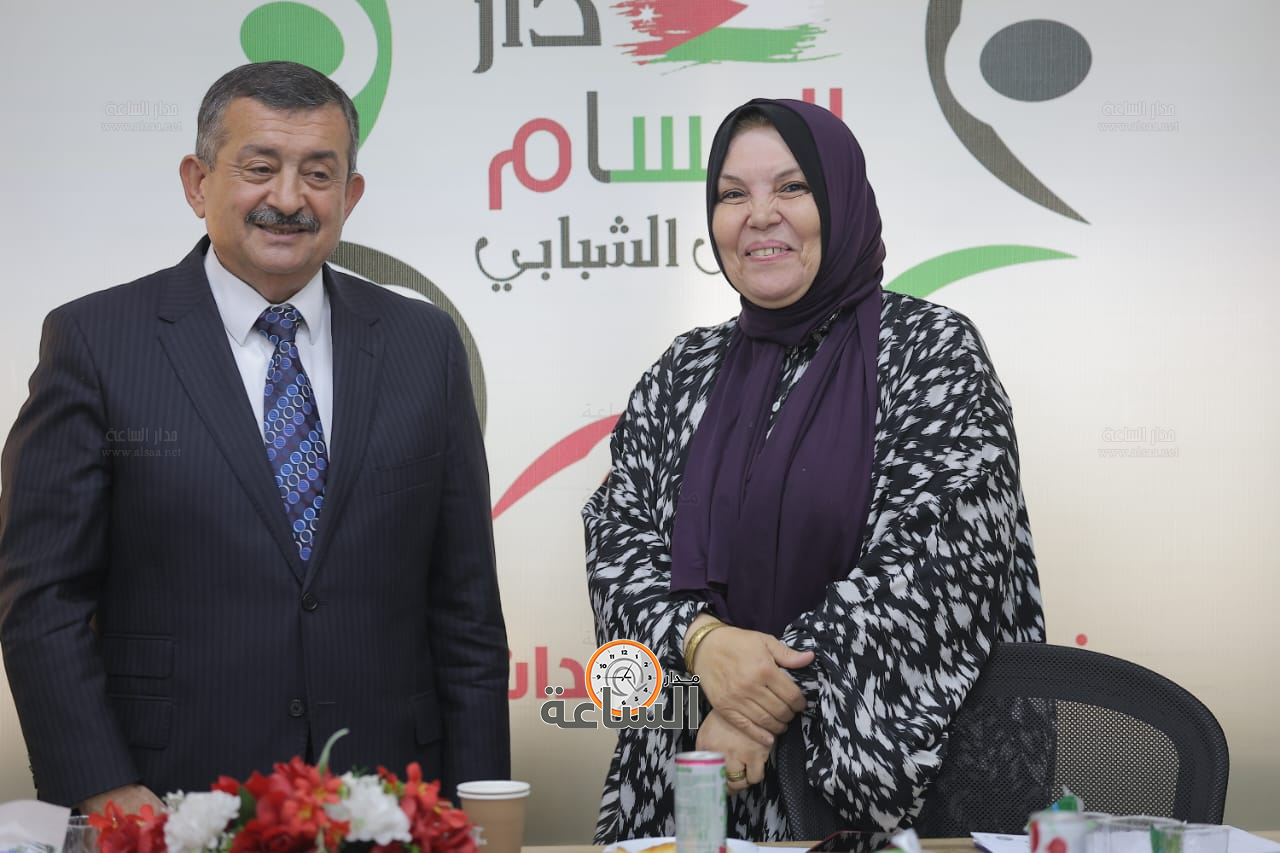 Madar Al-Saa Images 0.22488395519121296