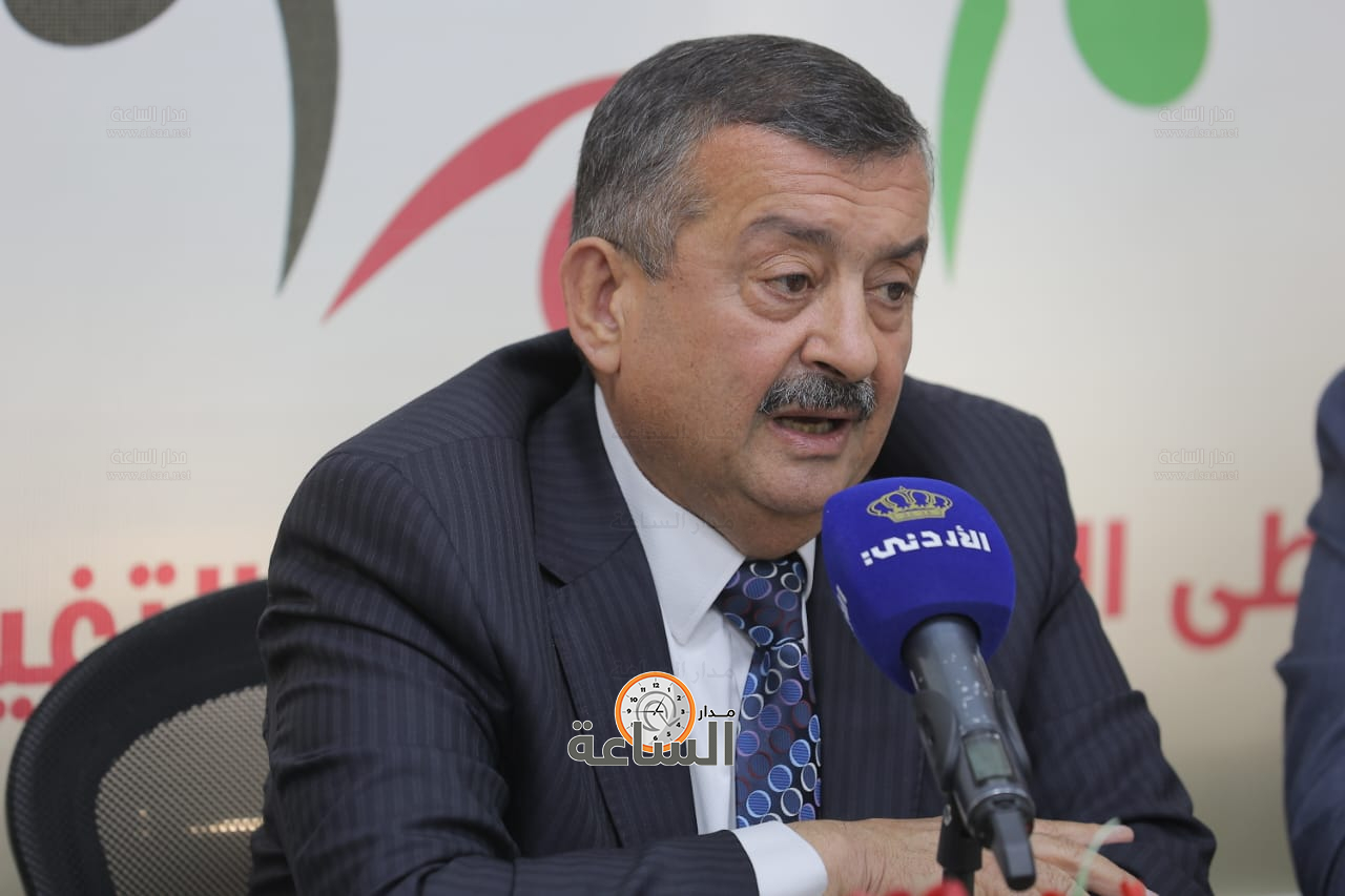 Madar Al-Saa Images 0.6102179951245046