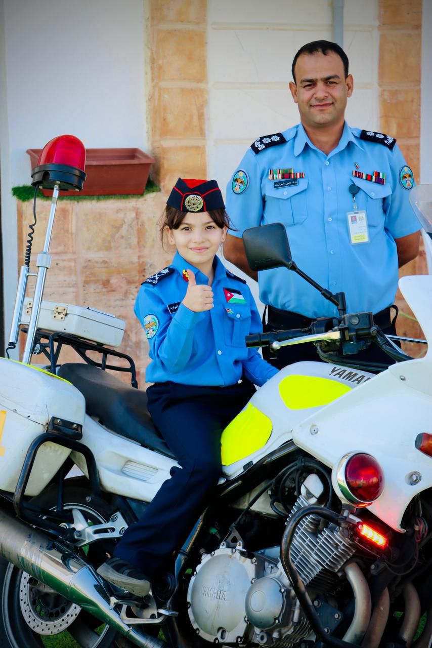 Madar Al-Saa Images 0.8030555620037173