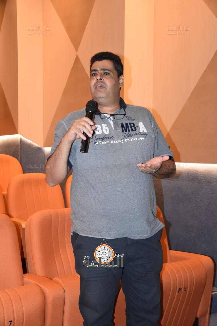 Madar Al-Saa Images 0.18305496325965864