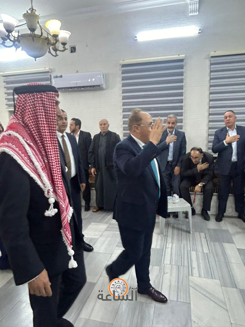 Madar Al-Saa Images 0.4401336295921885