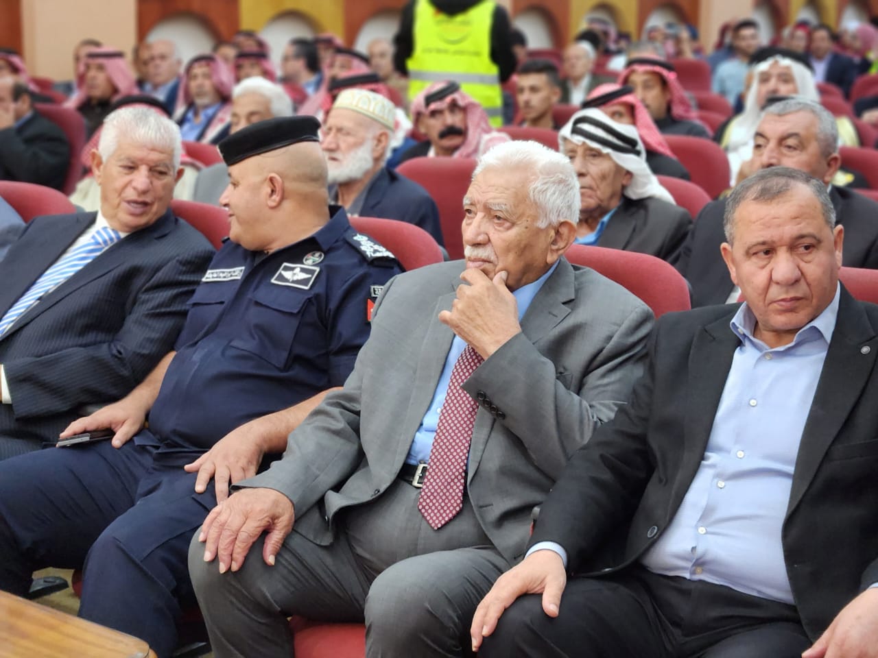 Madar Al-Saa Images 0.7156977841037581