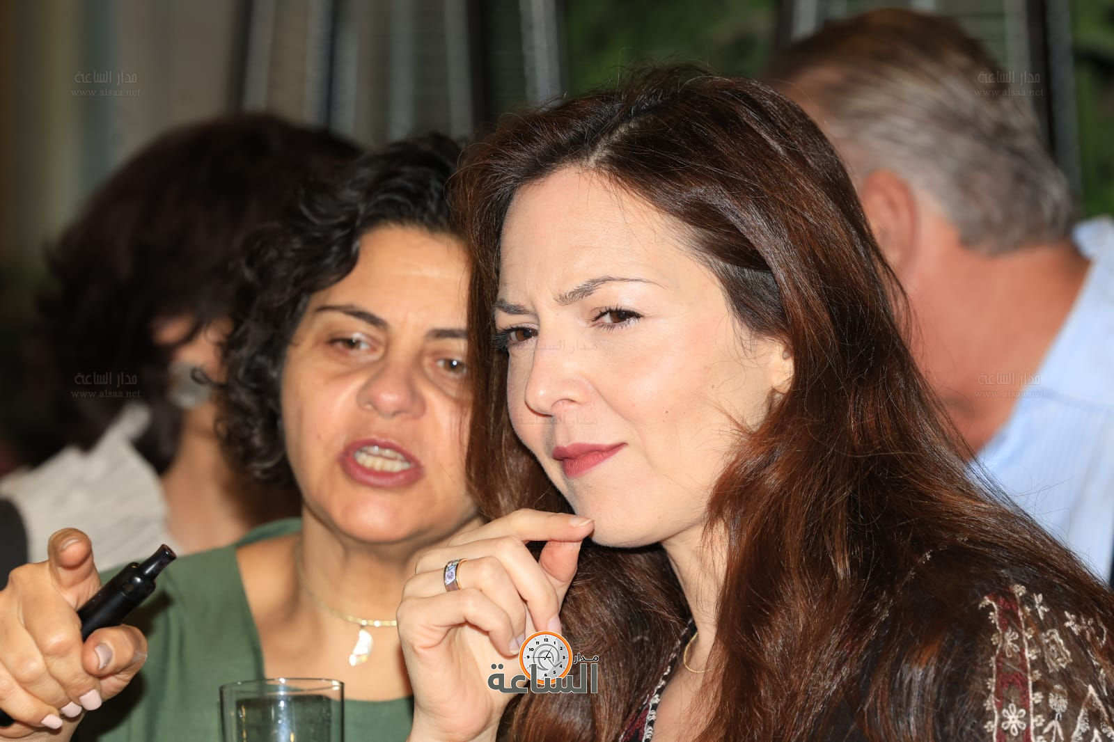 Madar Al-Saa Images 0.3051625396530613