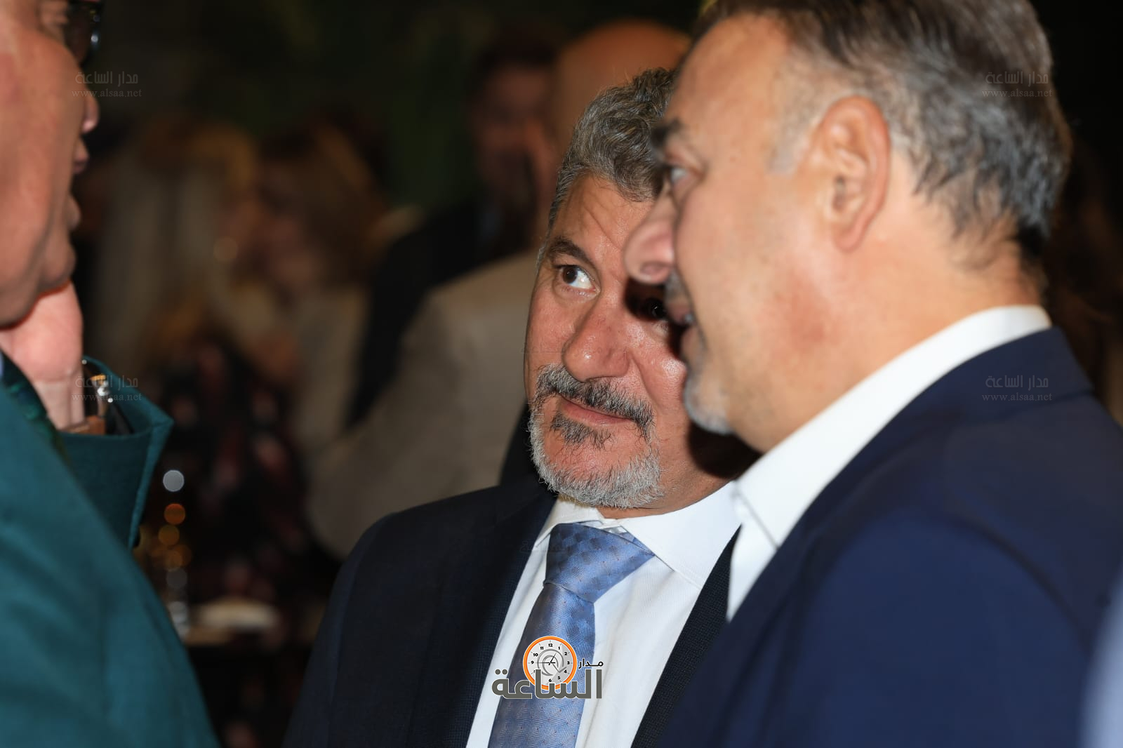 Madar Al-Saa Images 0.953552943109753