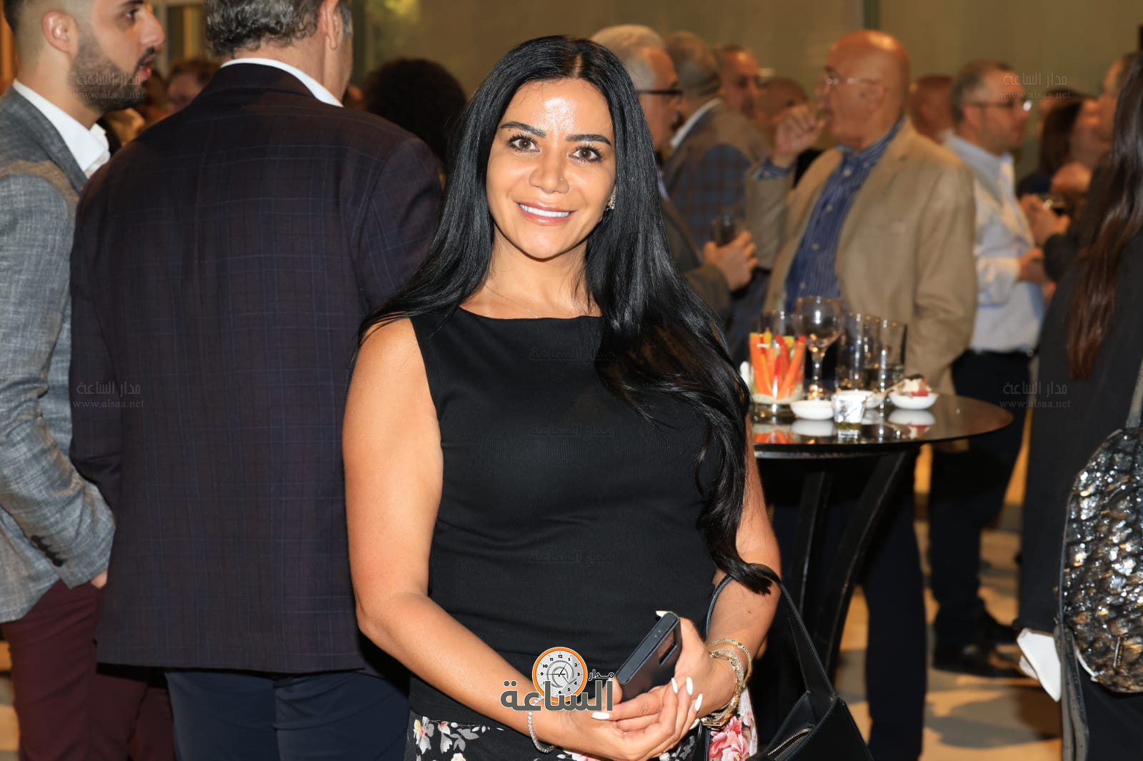 Madar Al-Saa Images 0.7011978369614095