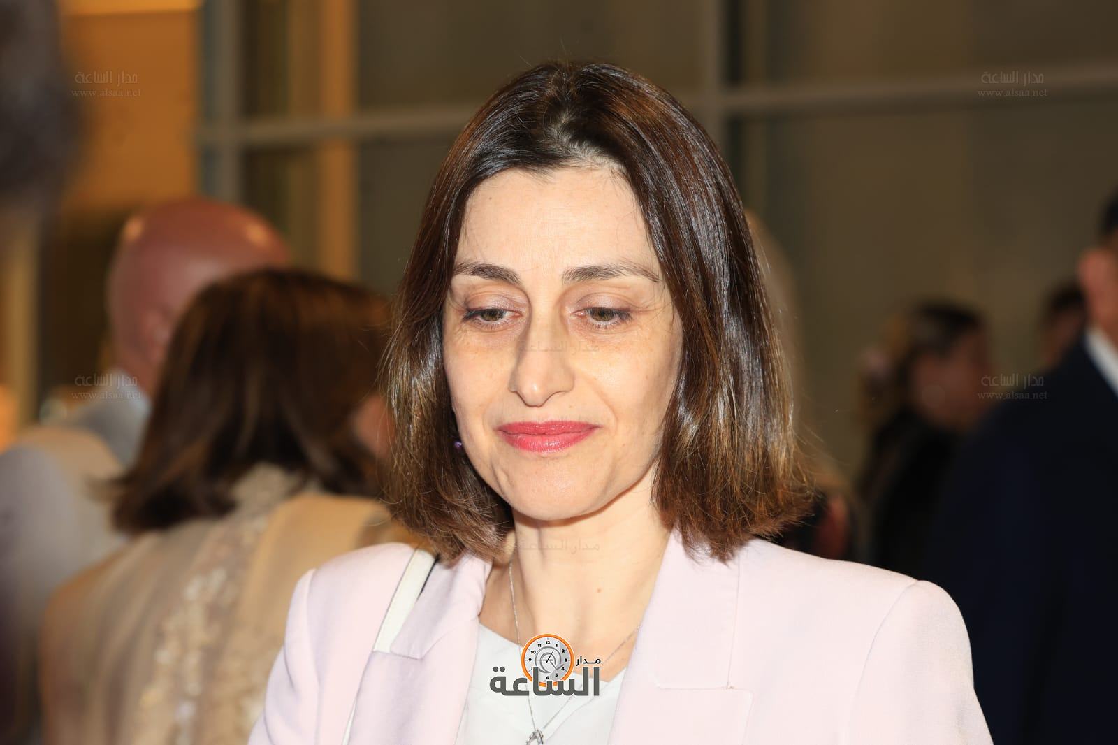 Madar Al-Saa Images 0.3960372559986436