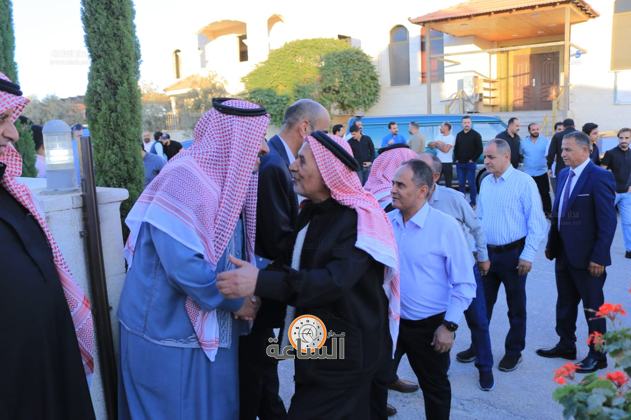 Madar Al-Saa Images 0.7731386022868452