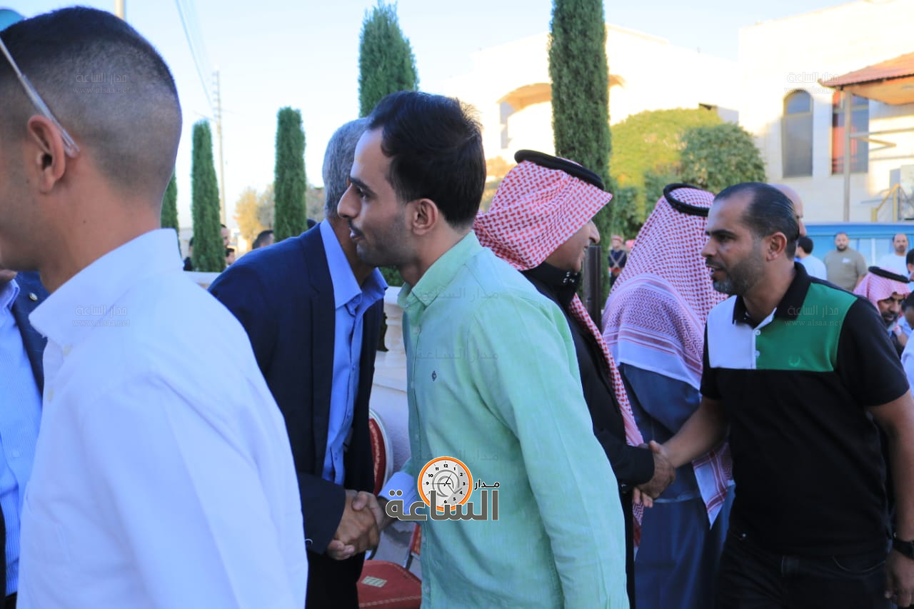 Madar Al-Saa Images 0.14576496807771044