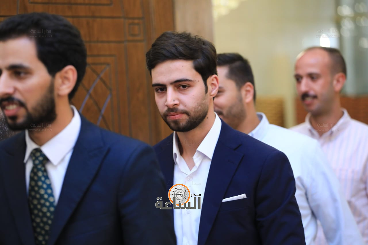 Madar Al-Saa Images 0.4221933860686037