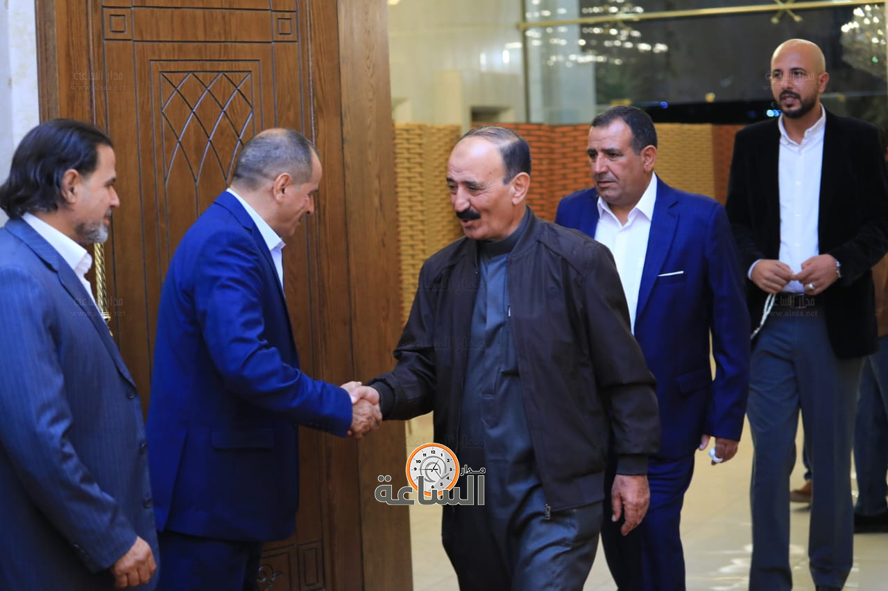 Madar Al-Saa Images 0.5536543019082577