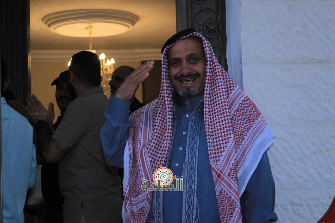 Madar Al-Saa Images 0.7275285686222001