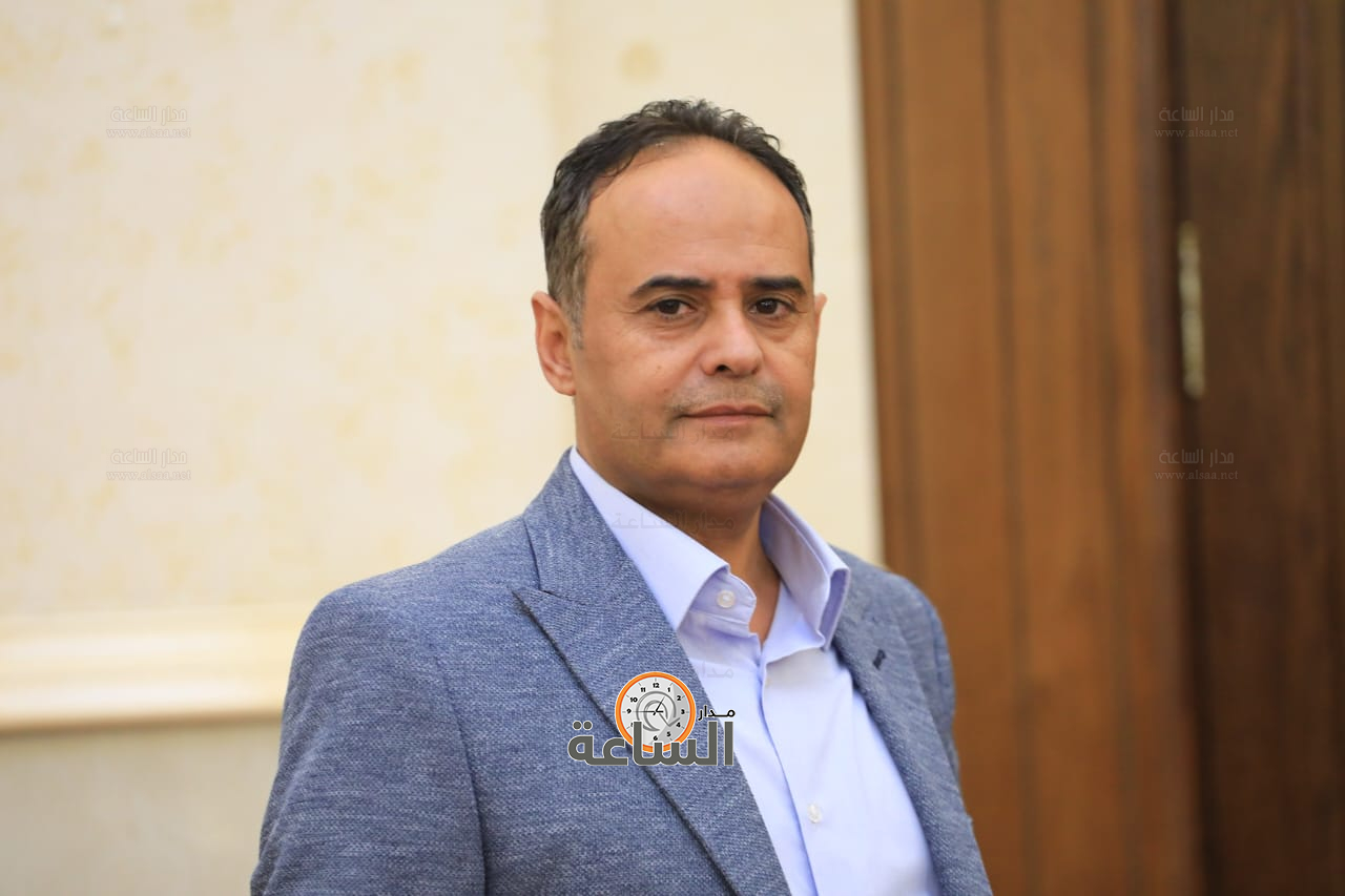 Madar Al-Saa Images 0.19316284853812493