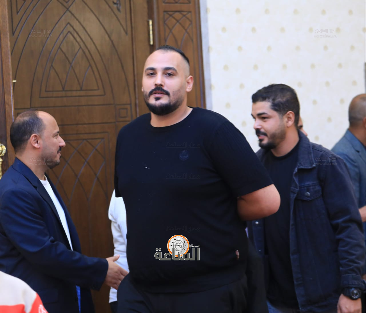 Madar Al-Saa Images 0.22118170305657325