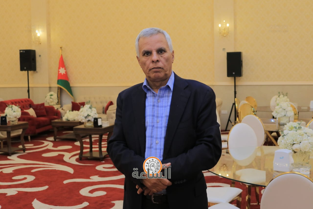 Madar Al-Saa Images 0.2861596380387653