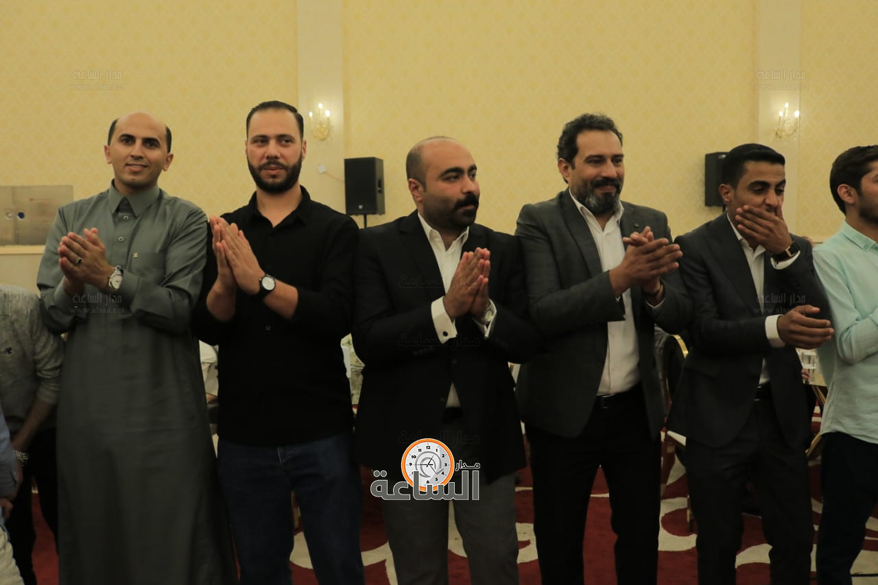 Madar Al-Saa Images 0.41189023368359845