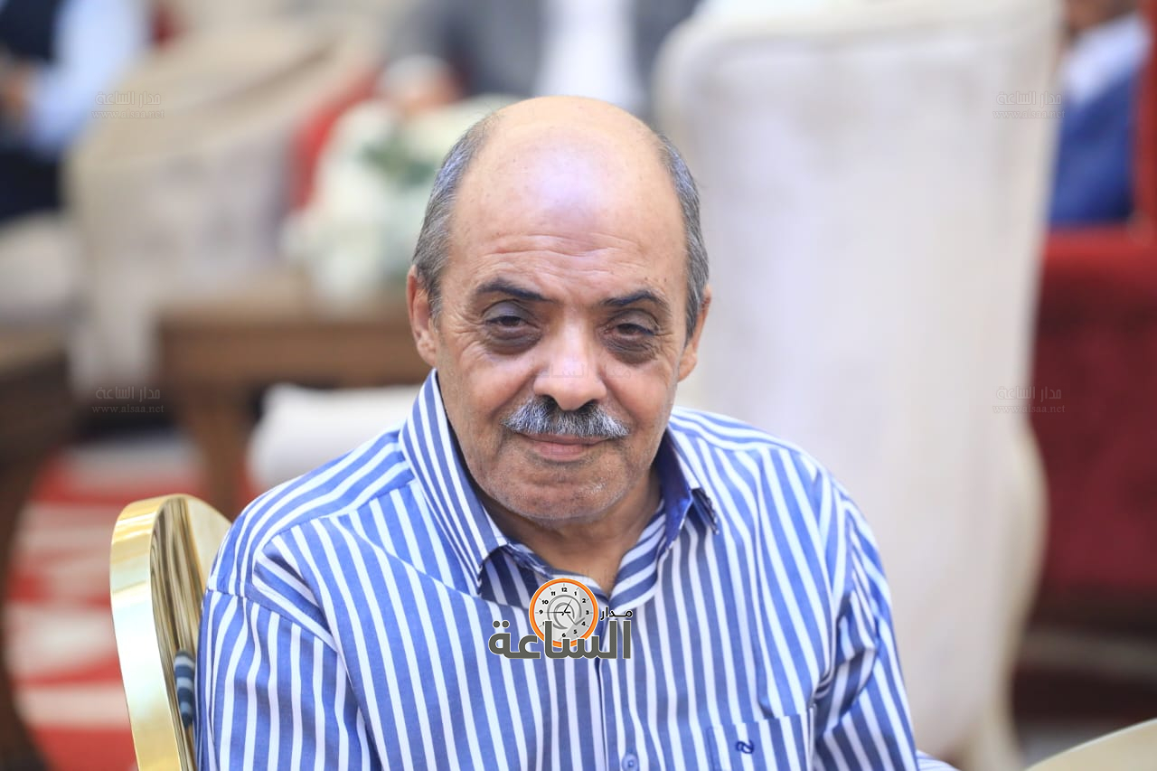 Madar Al-Saa Images 0.24415478298635918