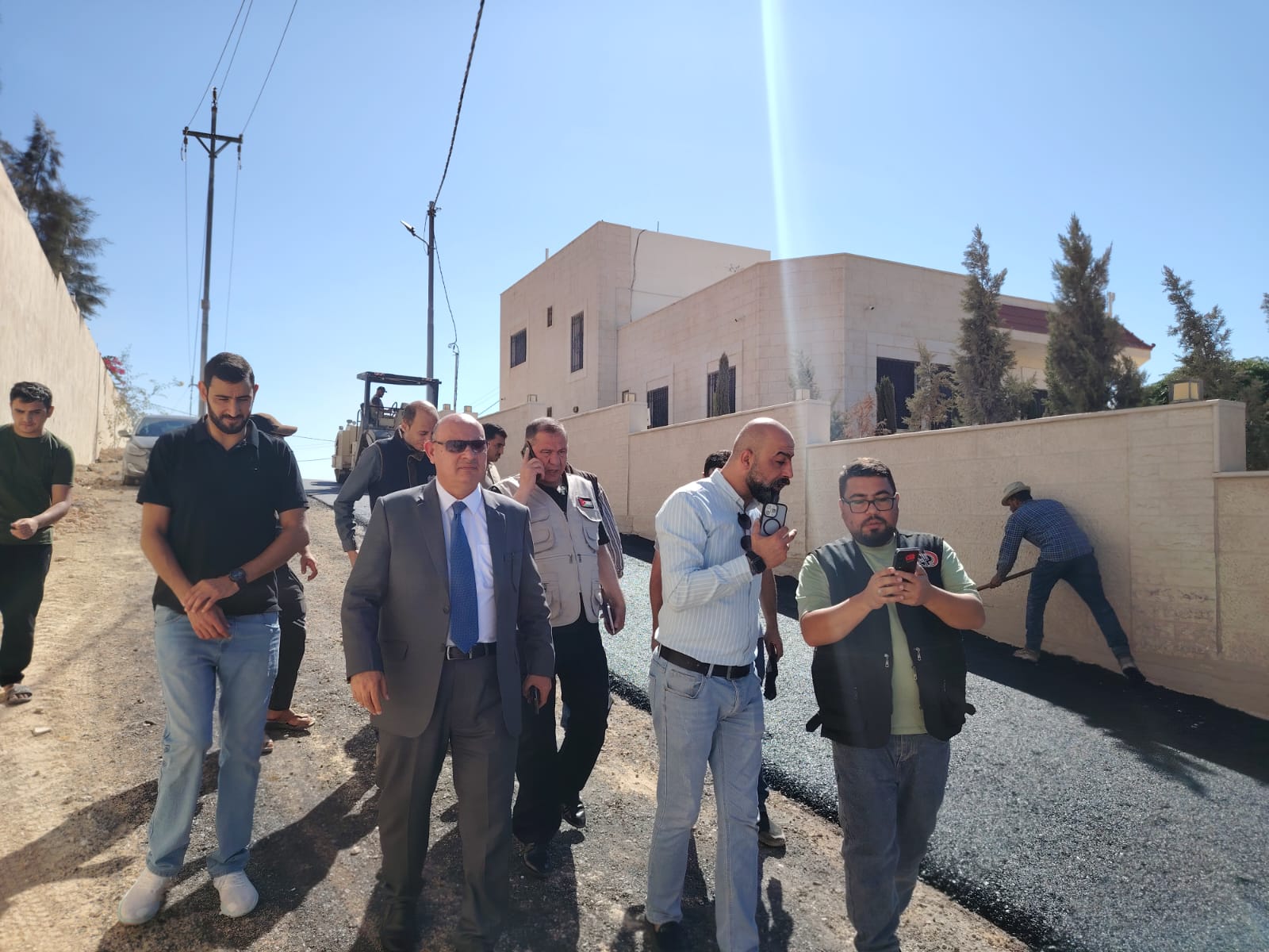 Madar Al-Saa Images 0.5158607690326373