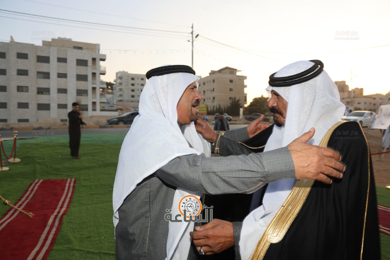 Madar Al-Saa Images 0.2349228893144918