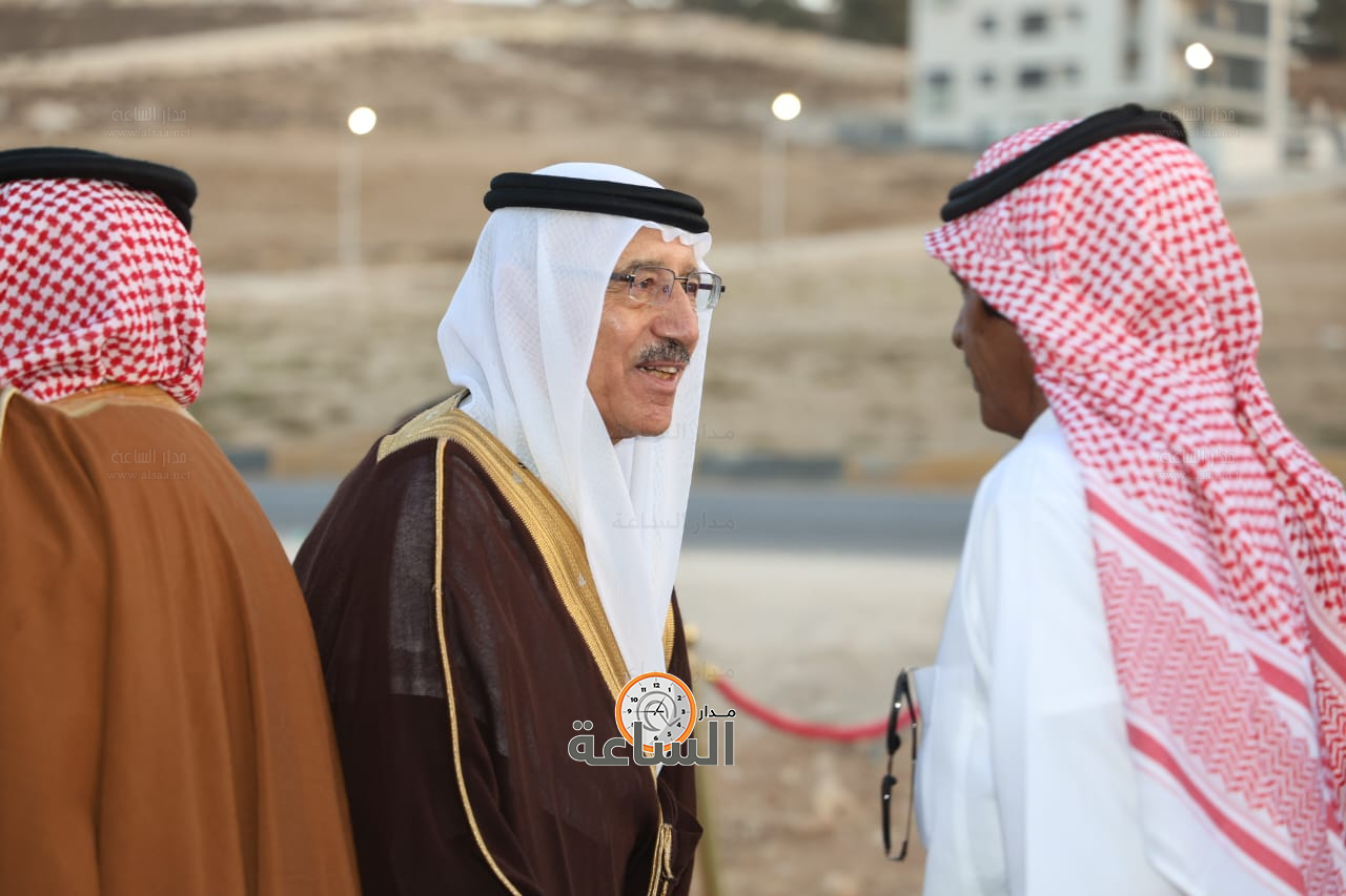 Madar Al-Saa Images 0.979269209398267