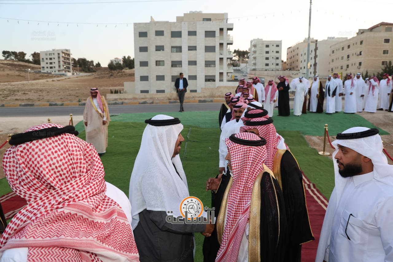 Madar Al-Saa Images 0.5446938360442051