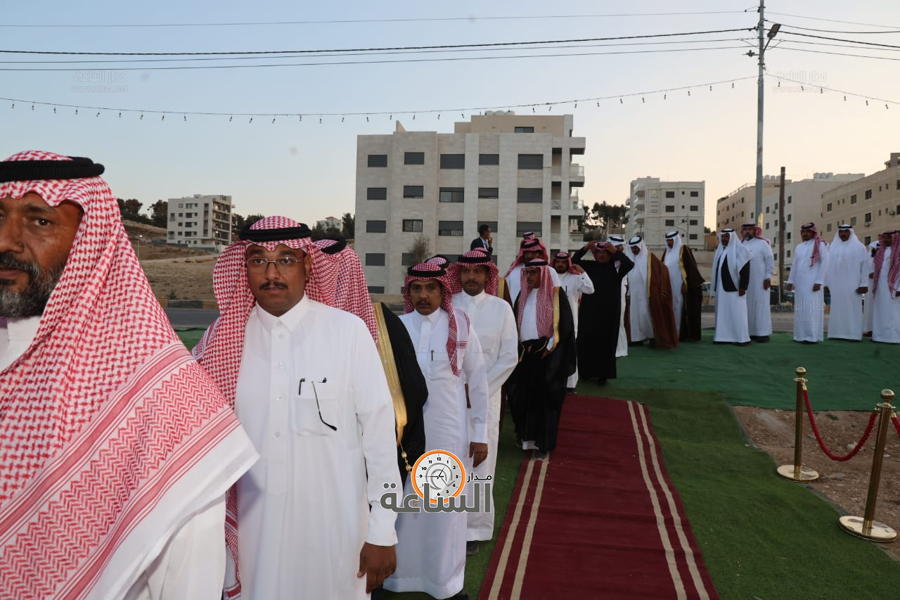 Madar Al-Saa Images 0.023560280117717602