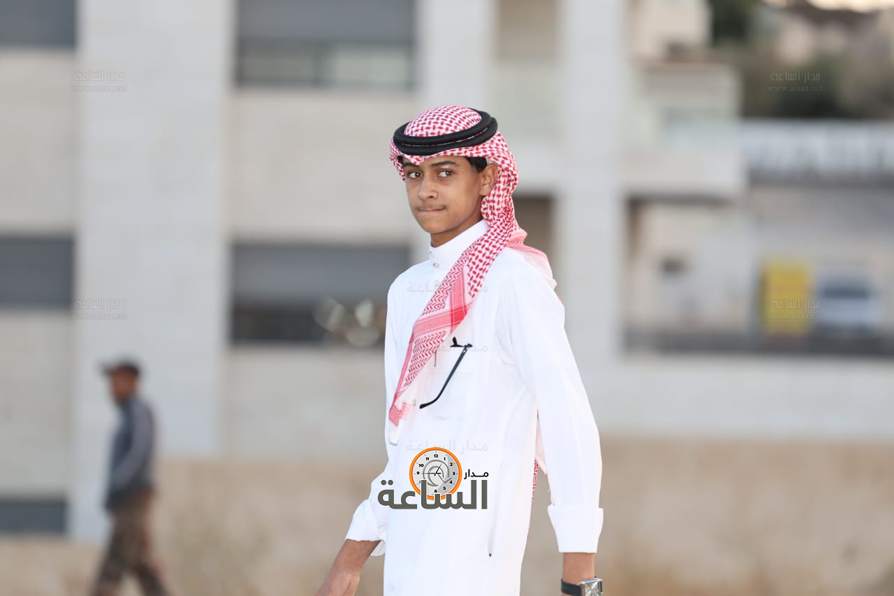 Madar Al-Saa Images 0.40827016264850735