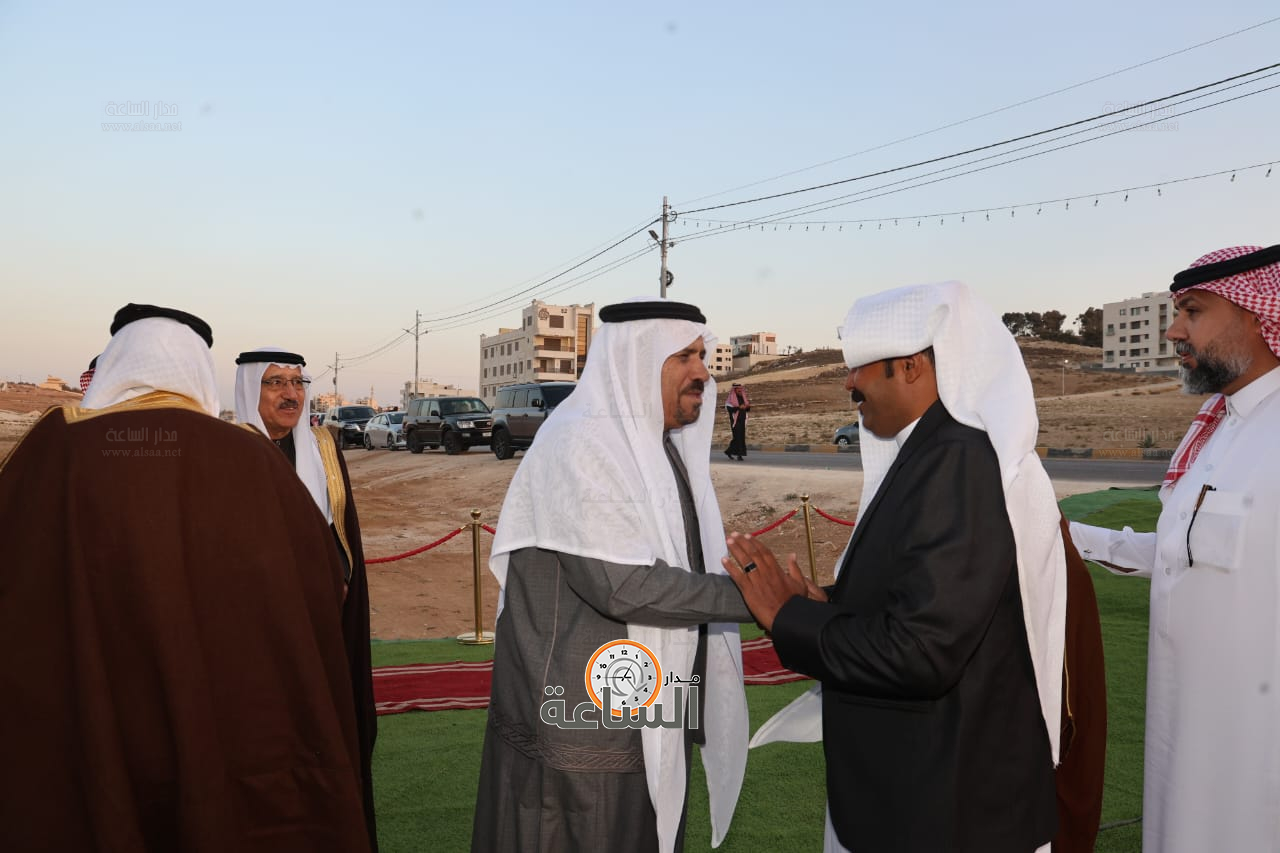 Madar Al-Saa Images 0.9597931730976297