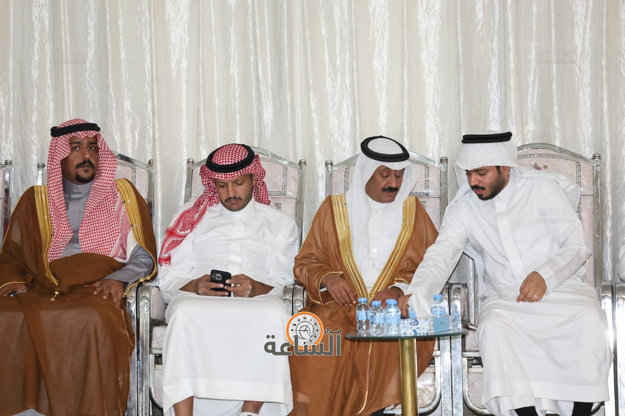 Madar Al-Saa Images 0.7546113573265881