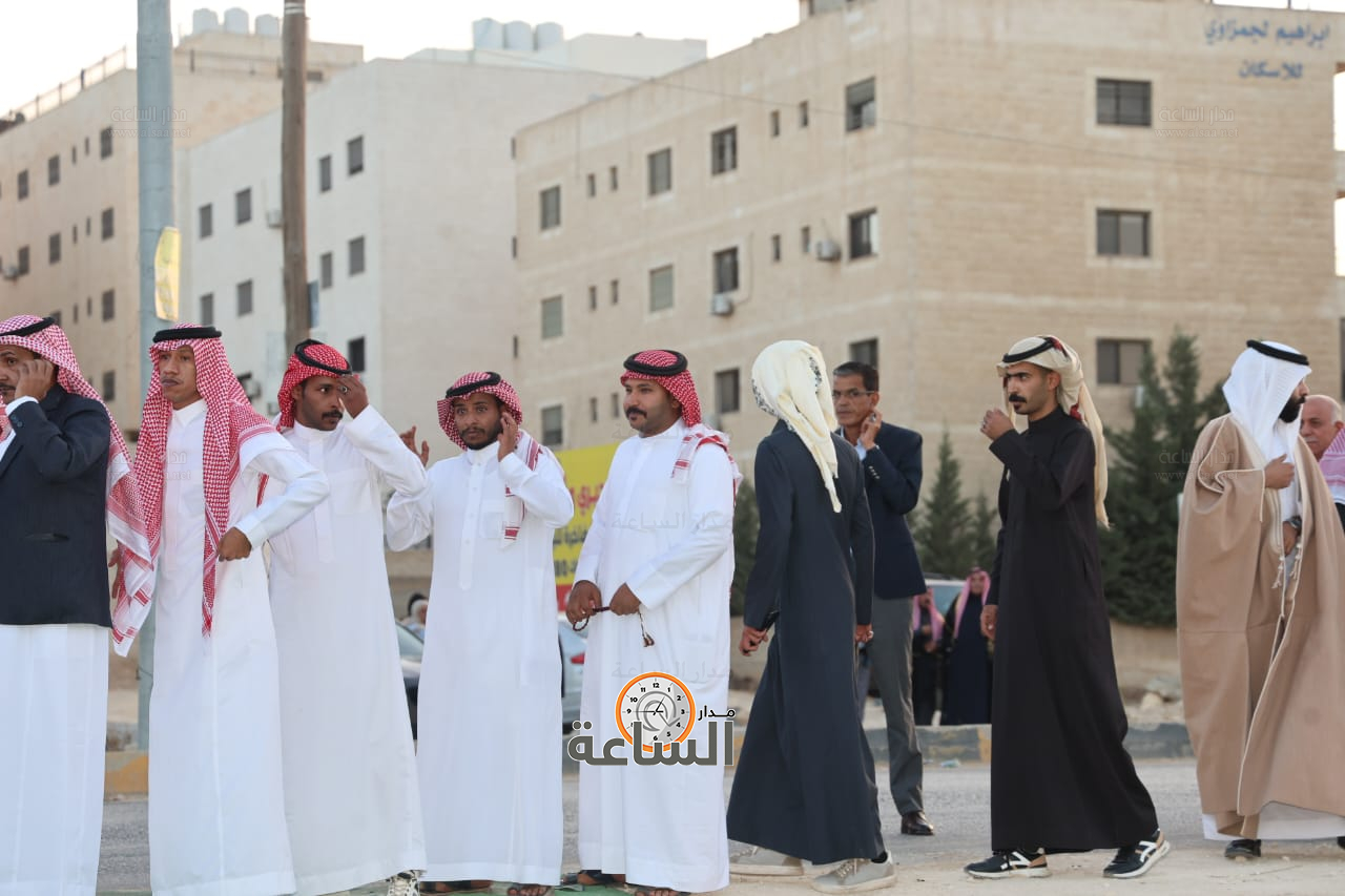 Madar Al-Saa Images 0.15451694304855257