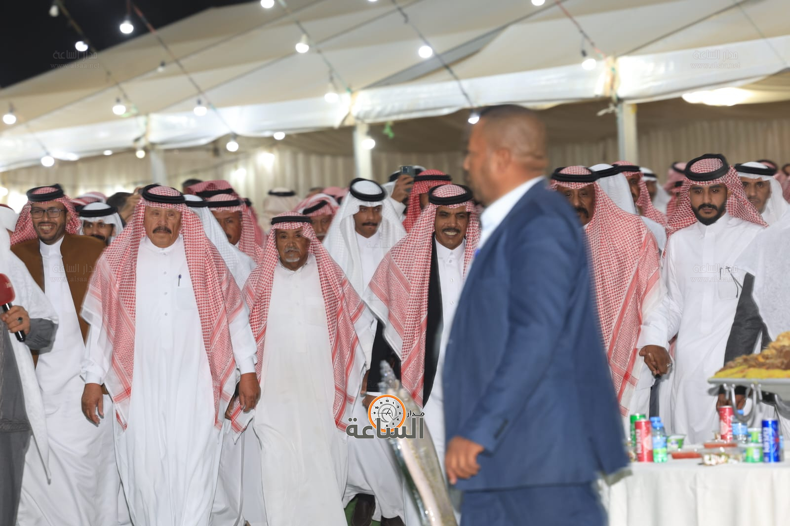 Madar Al-Saa Images 0.39360051288662734