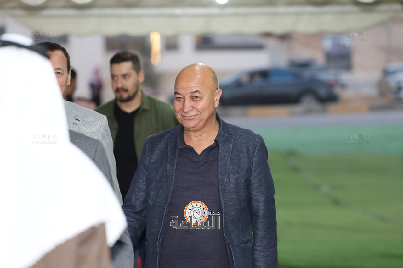 Madar Al-Saa Images 0.17631393713689236