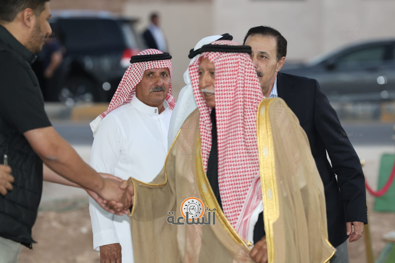 Madar Al-Saa Images 0.2341612361445603