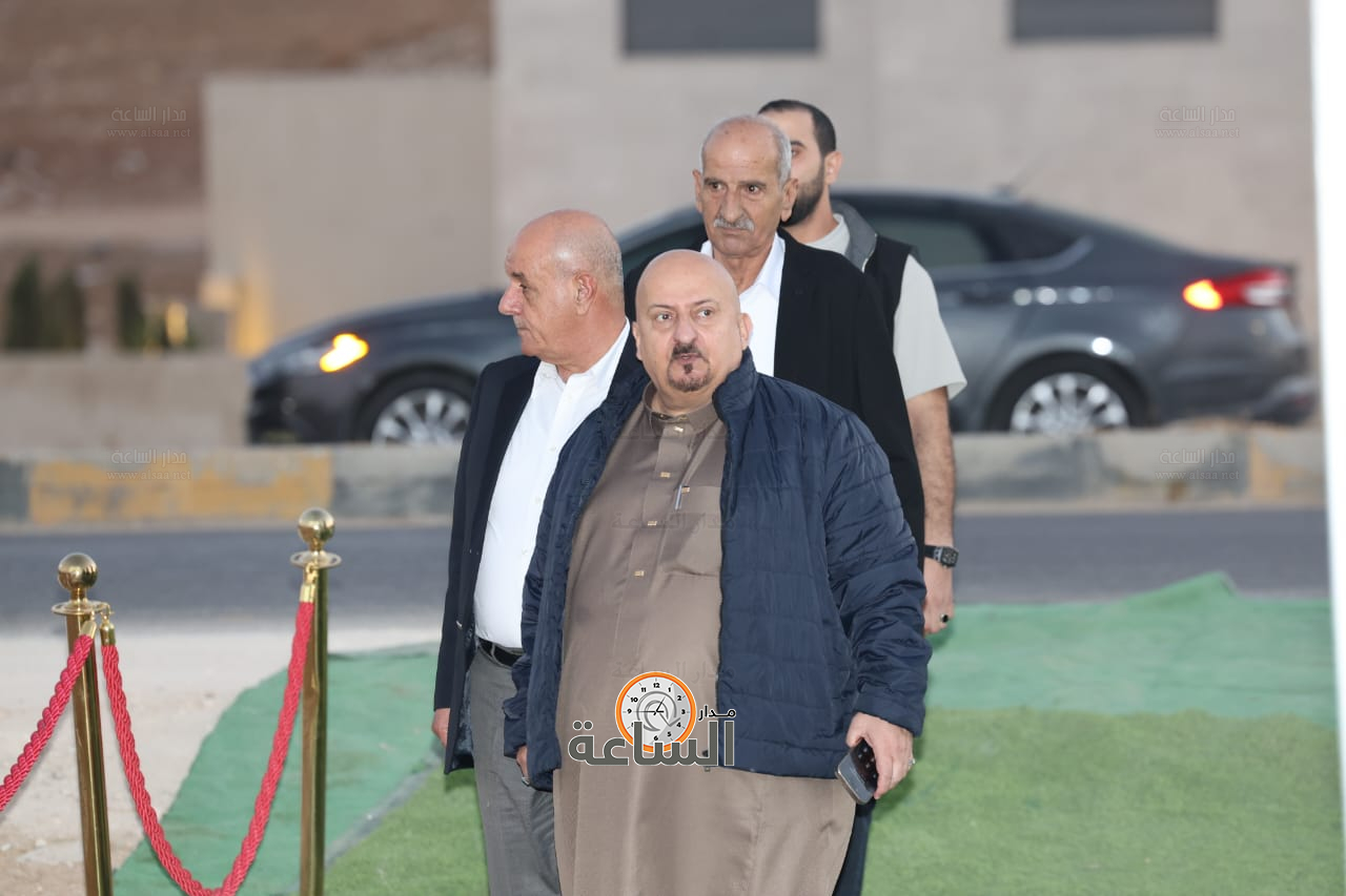 Madar Al-Saa Images 0.14677573052740045