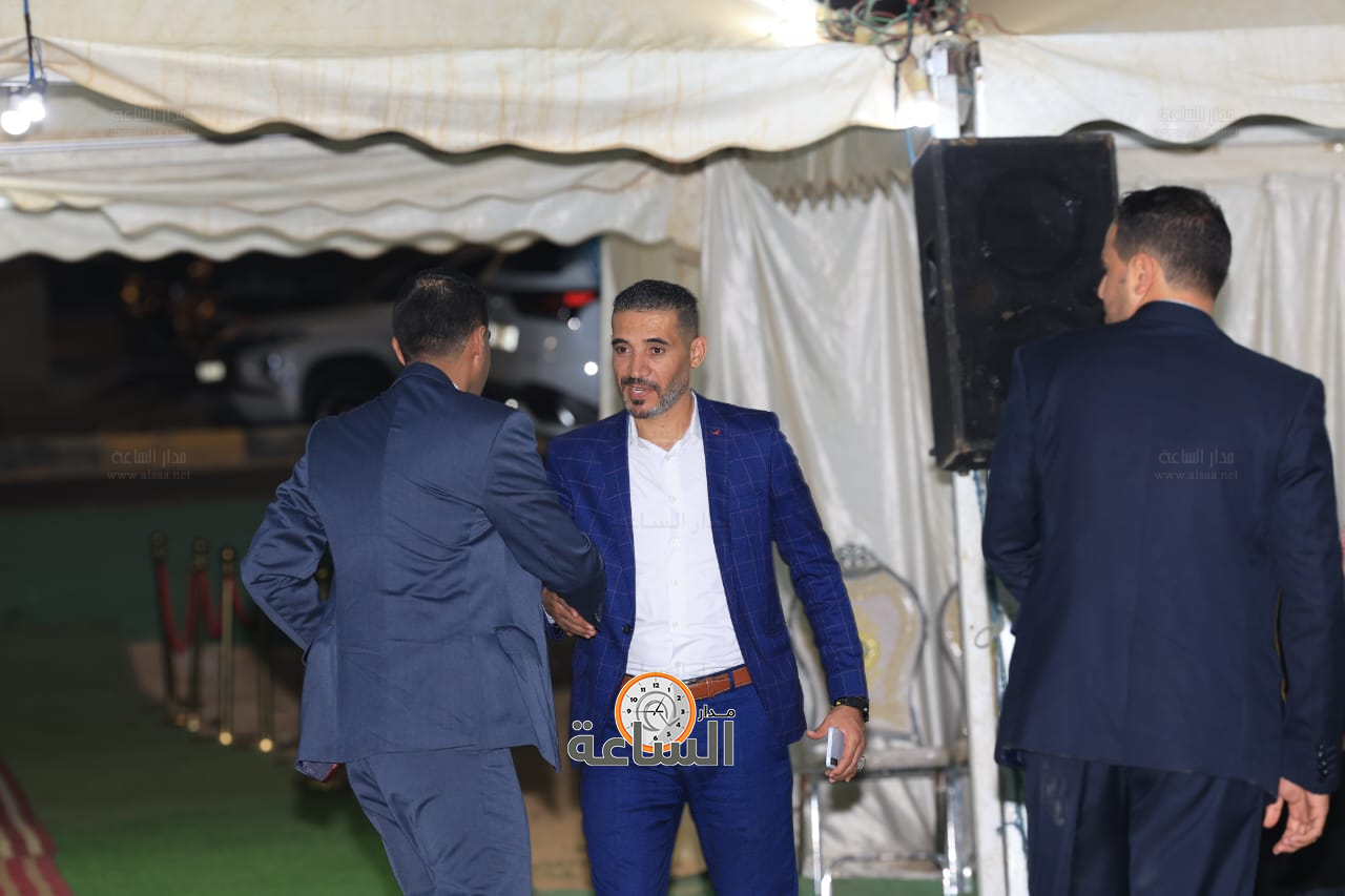 Madar Al-Saa Images 0.87589364886718