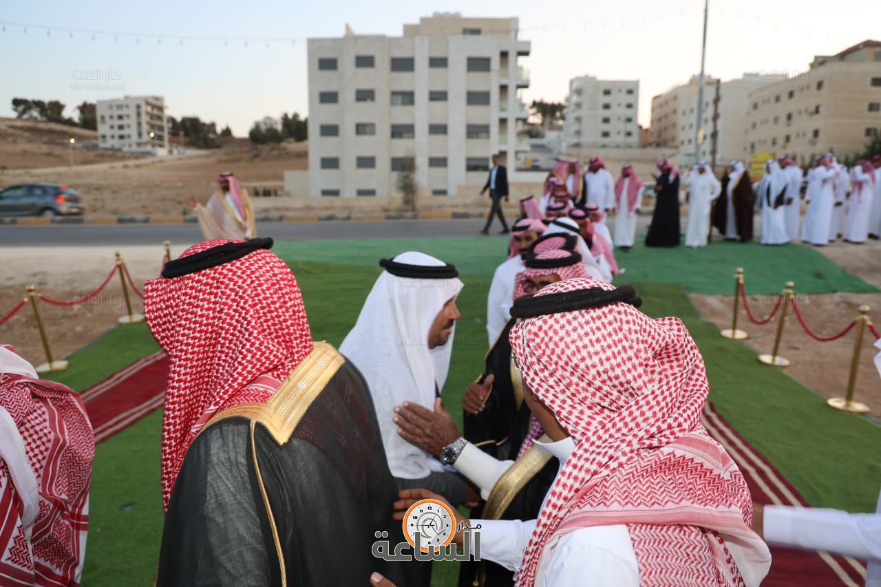 Madar Al-Saa Images 0.9194118680495524