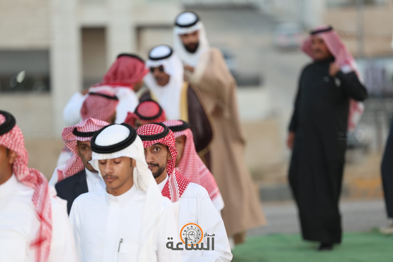 Madar Al-Saa Images 0.5313369140844225