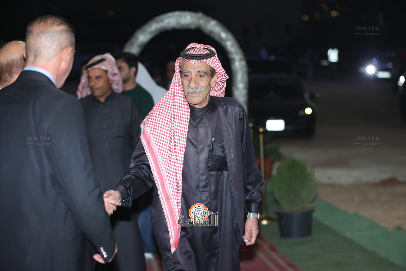 Madar Al-Saa Images 0.6672435750834153