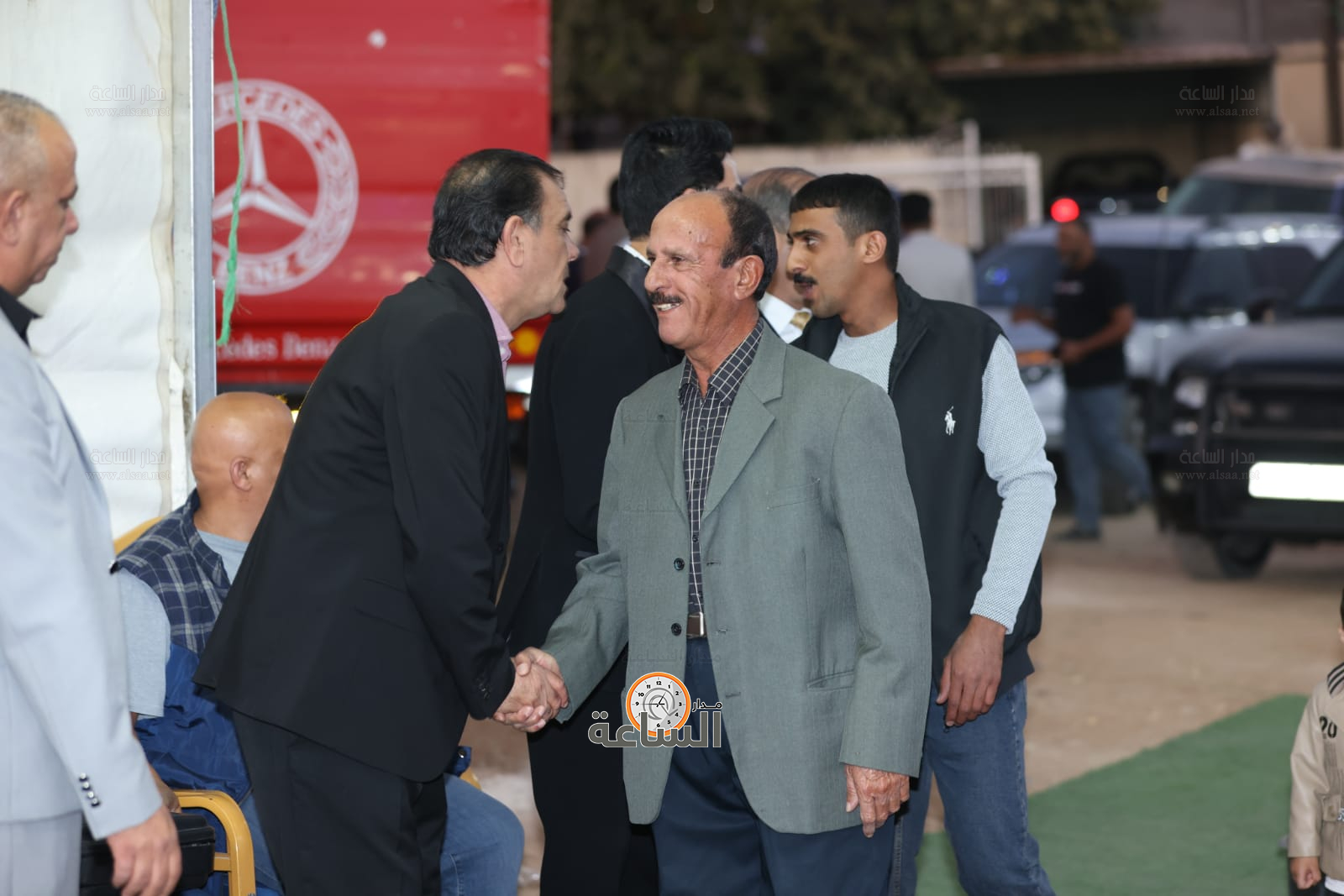 Madar Al-Saa Images 0.5793203543943942