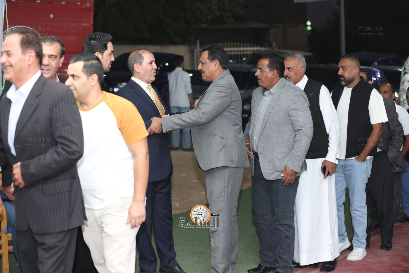 Madar Al-Saa Images 0.1762552561286066