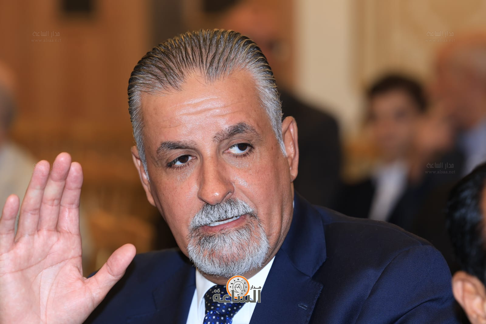 Madar Al-Saa Images 0.7516715624534572