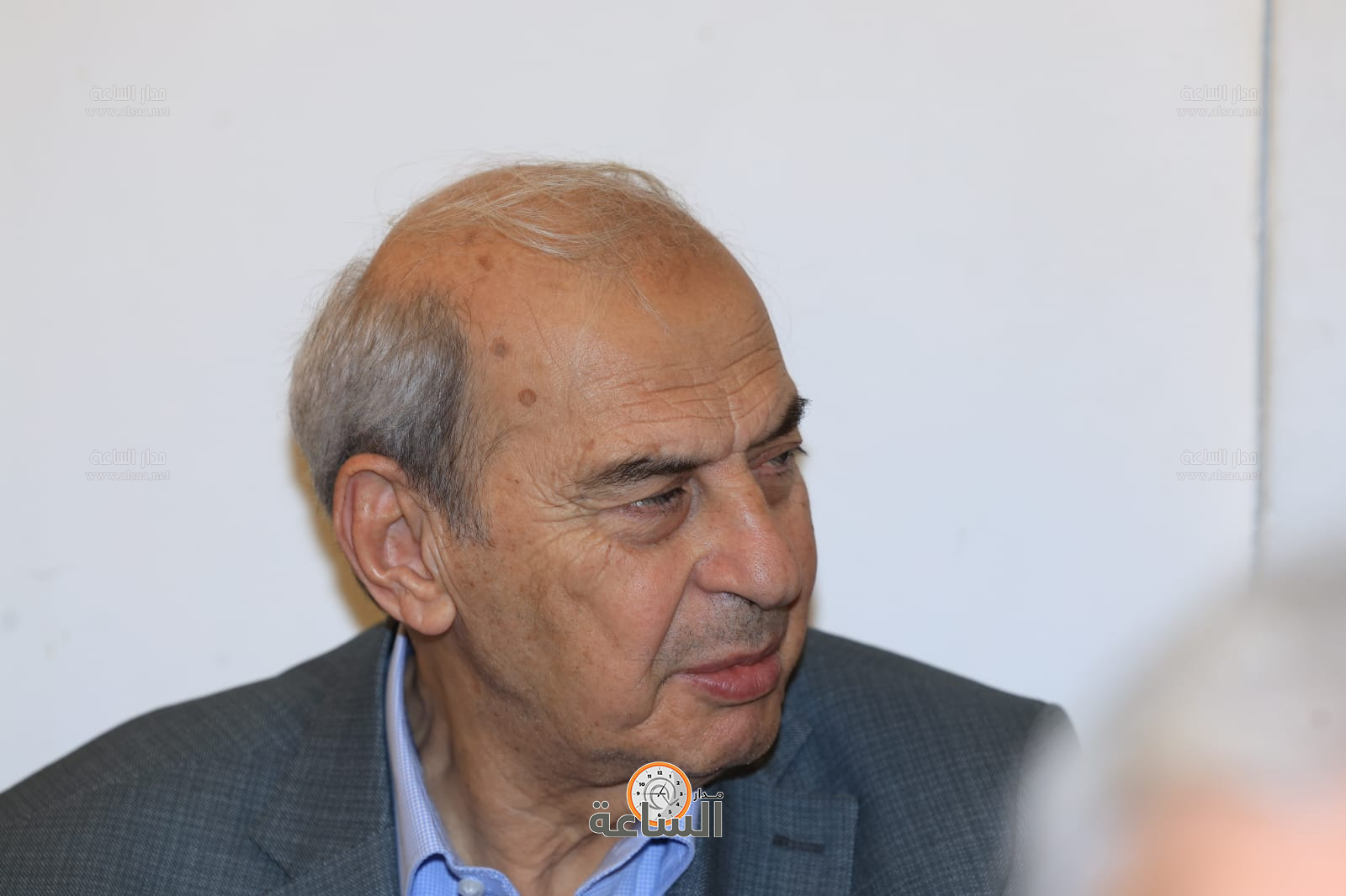 Madar Al-Saa Images 0.14626877682511452