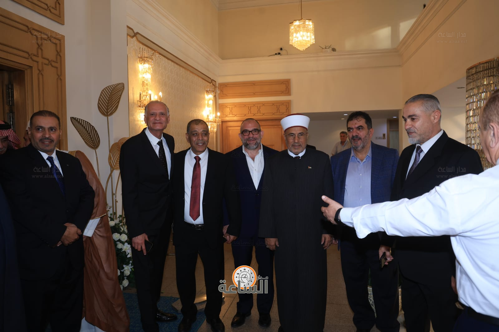 Madar Al-Saa Images 0.7351593171947449